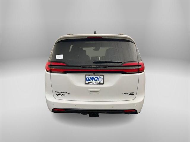 2026 Chrysler Pacifica PACIFICA LIMITED AWD