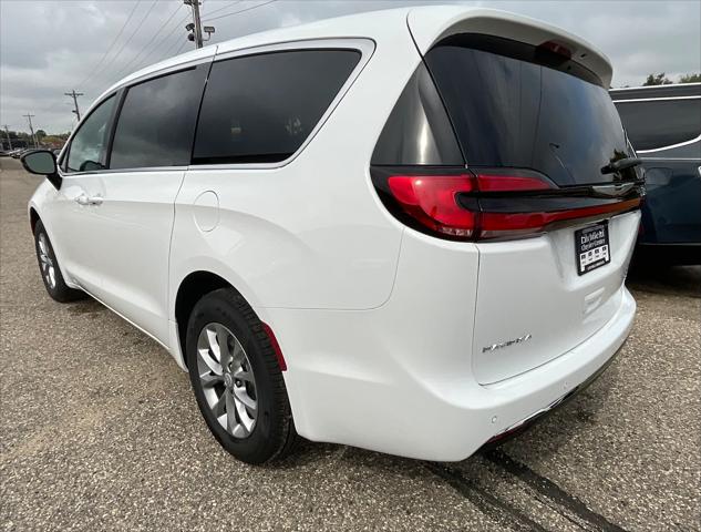 2026 Chrysler Pacifica PACIFICA SELECT AWD 2026 Chrysler Pacifica PACIFICA SELECT AWD