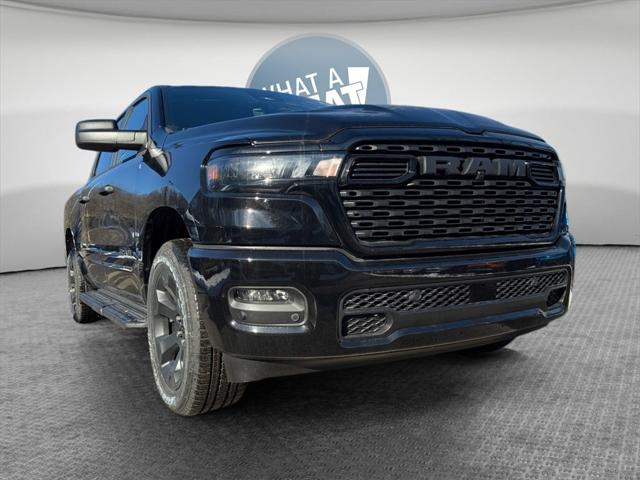 2026 RAM Ram 1500 RAM 1500 EXPRESS CREW CAB 4X4 57 BOX