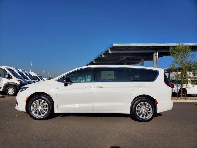 2026 Chrysler Pacifica PACIFICA SELECT AWD 2026 Chrysler Pacifica PACIFICA SELECT AWD
