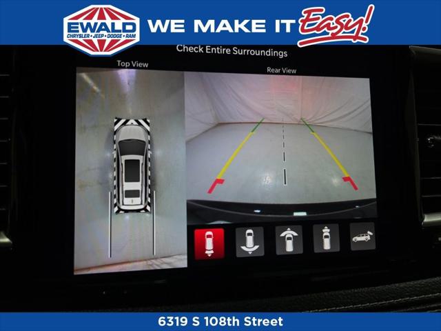 2026 Chrysler Pacifica PACIFICA SELECT AWD