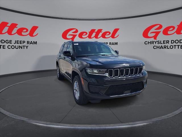 2025 Jeep Grand Cherokee GRAND CHEROKEE LAREDO X 4X4 2025 Jeep Grand Cherokee GRAND CHEROKEE LAREDO X 4X4