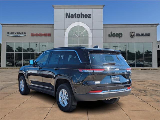 2025 Jeep Grand Cherokee GRAND CHEROKEE LAREDO 4X2 2025 Jeep Grand Cherokee GRAND CHEROKEE LAREDO 4X2