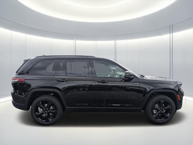 2025 Jeep Grand Cherokee GRAND CHEROKEE LIMITED 4X4 2025 Jeep Grand Cherokee GRAND CHEROKEE LIMITED 4X4