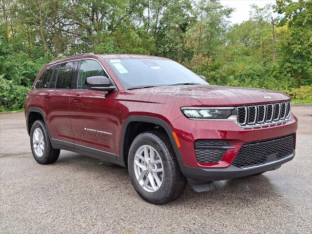 2025 Jeep Grand Cherokee GRAND CHEROKEE LAREDO X 4X4 2025 Jeep Grand Cherokee GRAND CHEROKEE LAREDO X 4X4
