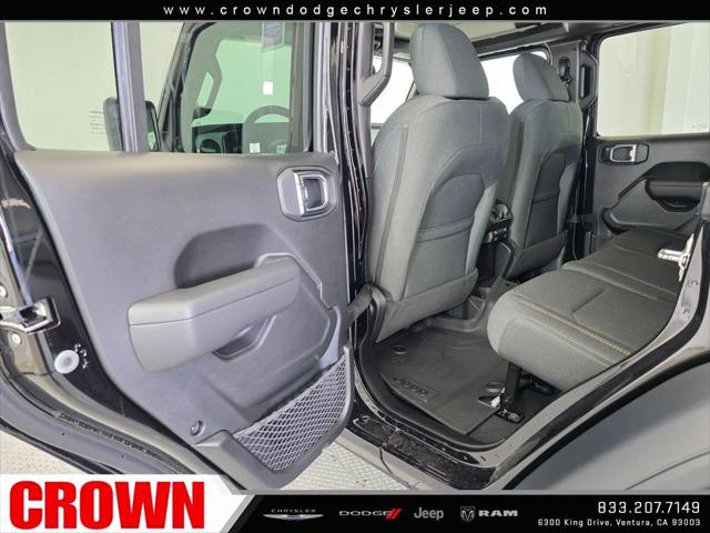 2025 Jeep Wrangler 4-Door Summit 4x4