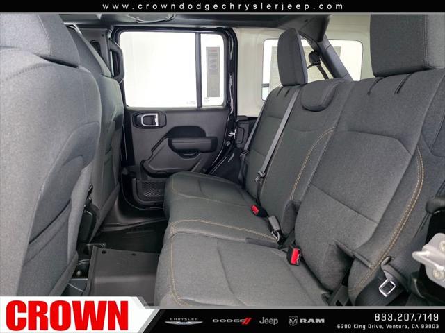 2025 Jeep Wrangler 4-Door Summit 4x4