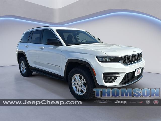 2025 Jeep Grand Cherokee GRAND CHEROKEE LAREDO 4X4