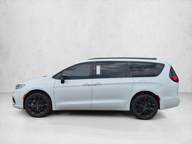2026 Chrysler Pacifica Limited AWD