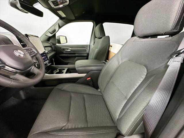 2026 Ram 1500 Big Horn Crew Cab 4x4 6'4" Box