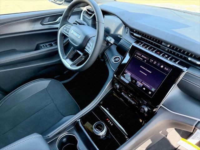 2025 Jeep Grand Cherokee GRAND CHEROKEE ALTITUDE X 4X2