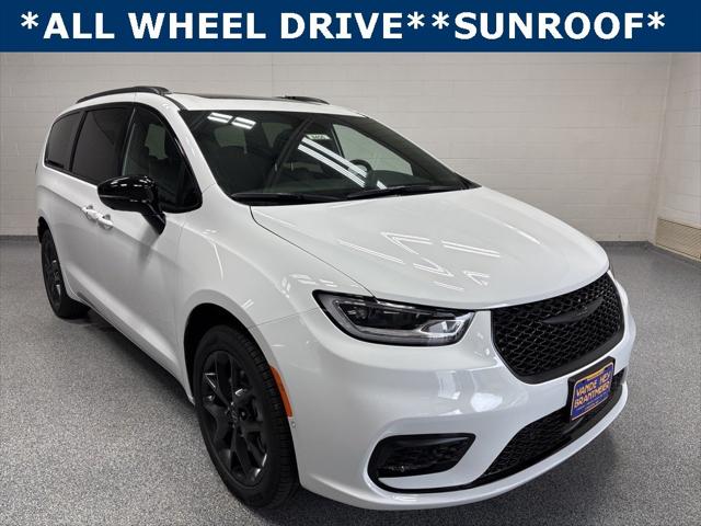 2026 Chrysler Pacifica PACIFICA LIMITED AWD