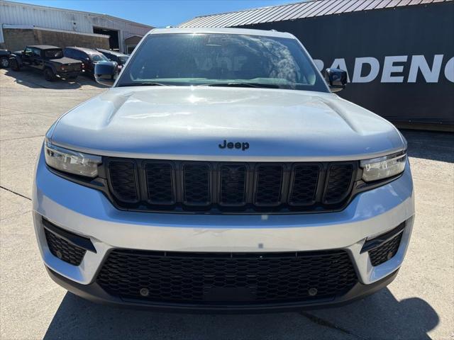 2025 Jeep Grand Cherokee GRAND CHEROKEE LIMITED 4X4 2025 Jeep Grand Cherokee GRAND CHEROKEE LIMITED 4X4
