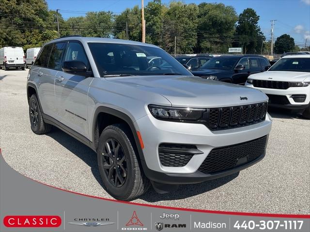 2025 Jeep Grand Cherokee GRAND CHEROKEE ALTITUDE 4X4 2025 Jeep Grand Cherokee GRAND CHEROKEE ALTITUDE 4X4