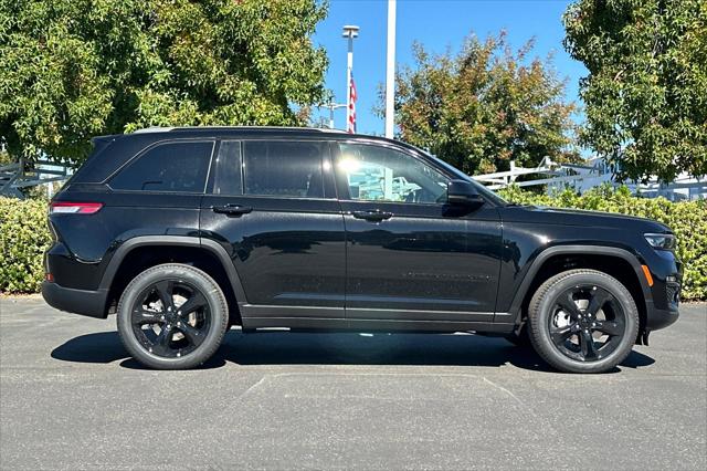 2025 Jeep Grand Cherokee GRAND CHEROKEE LIMITED 4X4 2025 Jeep Grand Cherokee GRAND CHEROKEE LIMITED 4X4