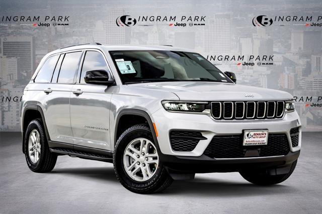 2025 Jeep Grand Cherokee GRAND CHEROKEE LAREDO 4X2