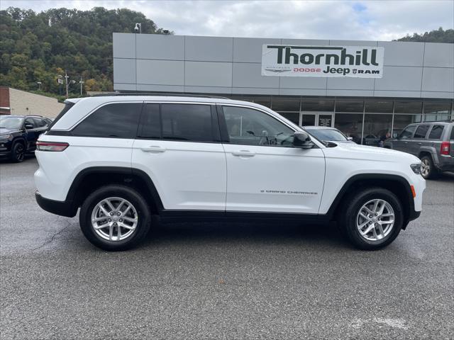 2025 Jeep Grand Cherokee GRAND CHEROKEE LAREDO X 4X4 2025 Jeep Grand Cherokee GRAND CHEROKEE LAREDO X 4X4