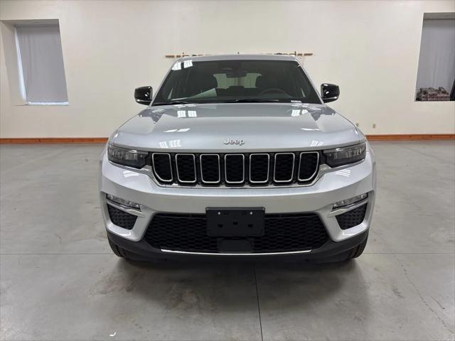 2025 Jeep Grand Cherokee GRAND CHEROKEE LIMITED 4X4 2025 Jeep Grand Cherokee GRAND CHEROKEE LIMITED 4X4