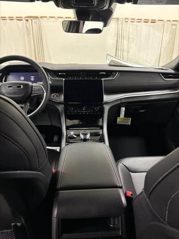 2025 Jeep Grand Cherokee Limited 4x4