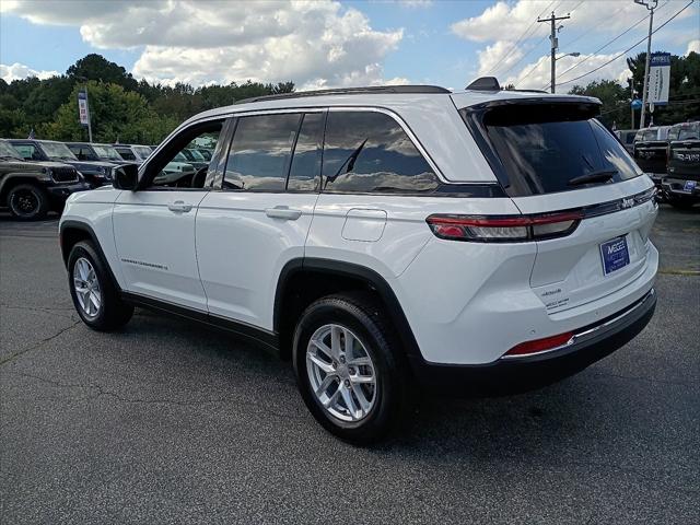 2025 Jeep Grand Cherokee Laredo X 4x4