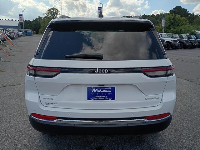 2025 Jeep Grand Cherokee Laredo X 4x4