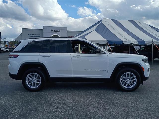 2025 Jeep Grand Cherokee Laredo X 4x4