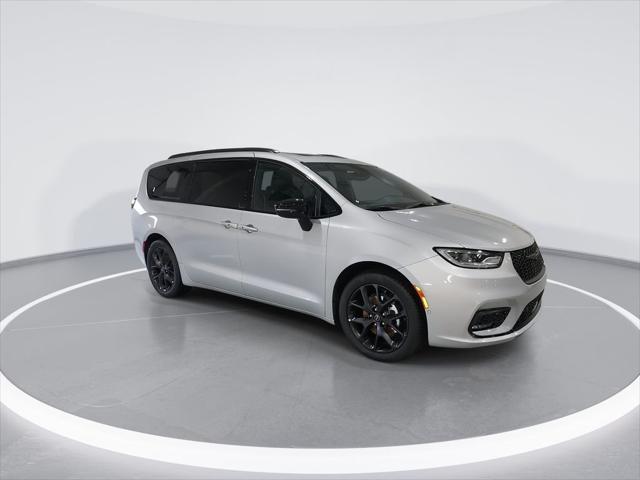 2026 Chrysler Pacifica PACIFICA LIMITED