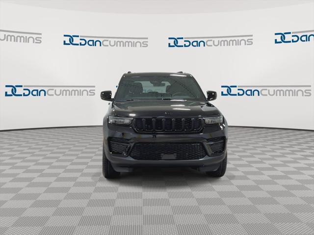 2025 Jeep Grand Cherokee GRAND CHEROKEE ALTITUDE X 4X4 2025 Jeep Grand Cherokee GRAND CHEROKEE ALTITUDE X 4X4