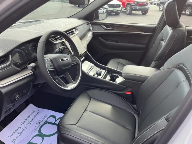 2025 Jeep Grand Cherokee GRAND CHEROKEE LIMITED 4X4 2025 Jeep Grand Cherokee GRAND CHEROKEE LIMITED 4X4