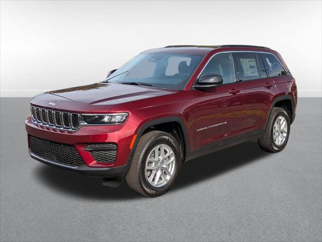 2025 Jeep Grand Cherokee GRAND CHEROKEE LAREDO X 4X4