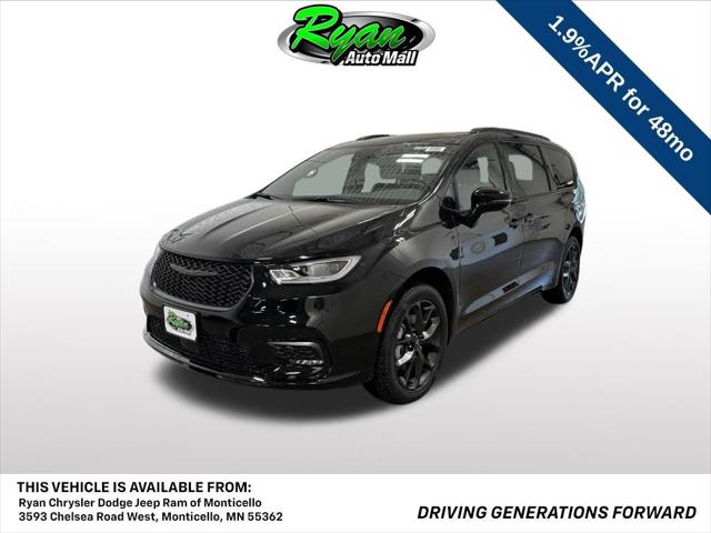 2026 Chrysler Pacifica PACIFICA LIMITED AWD