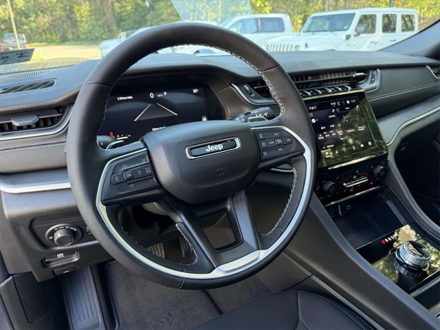 2025 Jeep Grand Cherokee GRAND CHEROKEE LAREDO X 4X4 2025 Jeep Grand Cherokee GRAND CHEROKEE LAREDO X 4X4