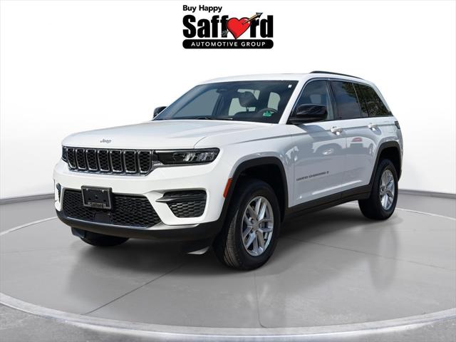 2025 Jeep Grand Cherokee GRAND CHEROKEE LAREDO X 4X4 2025 Jeep Grand Cherokee GRAND CHEROKEE LAREDO X 4X4