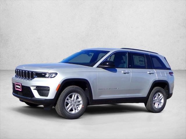 2025 Jeep Grand Cherokee GRAND CHEROKEE LAREDO 4X4 2025 Jeep Grand Cherokee GRAND CHEROKEE LAREDO 4X4