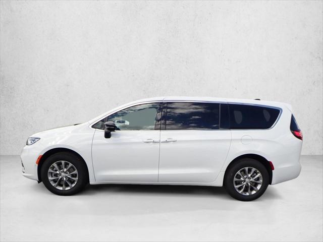 2026 Chrysler Pacifica PACIFICA SELECT AWD