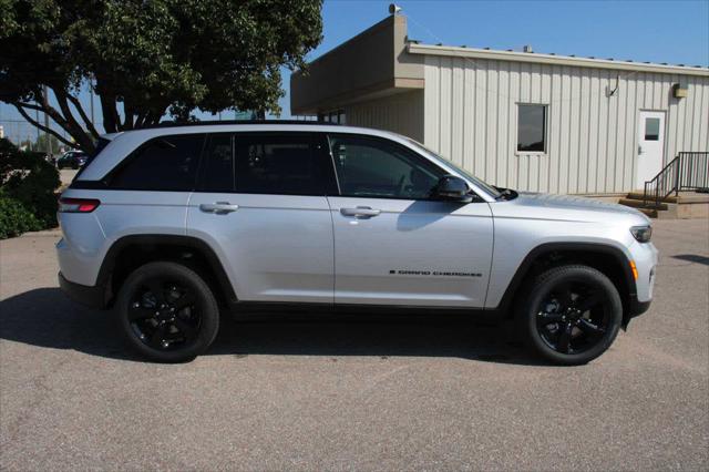 2025 Jeep Grand Cherokee GRAND CHEROKEE LIMITED 4X4 2025 Jeep Grand Cherokee GRAND CHEROKEE LIMITED 4X4