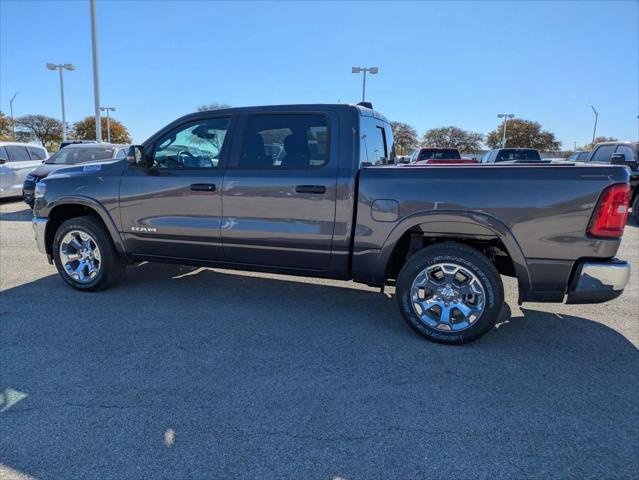 2025 RAM Ram 1500 RAM 1500 LONE STAR CREW CAB 4X4 57 BOX