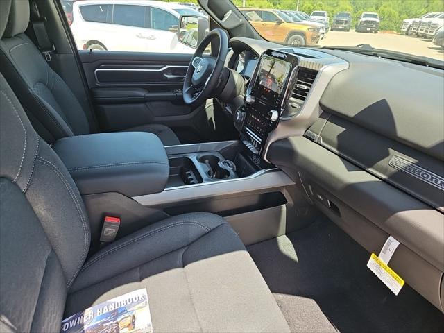 2026 Ram 1500 Big Horn Crew Cab 4x4 6'4" Box