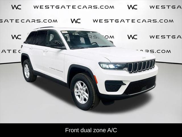 2025 Jeep Grand Cherokee GRAND CHEROKEE LAREDO 4X4