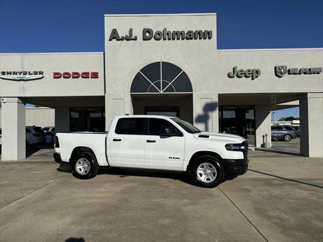 2025 RAM Ram 1500 RAM 1500 TRADESMAN CREW CAB 4X2 57 BOX