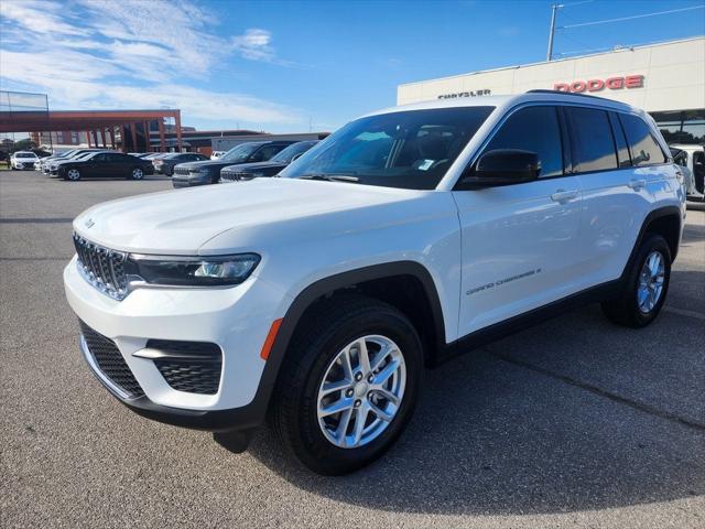 2025 Jeep Grand Cherokee GRAND CHEROKEE LAREDO X 4X2