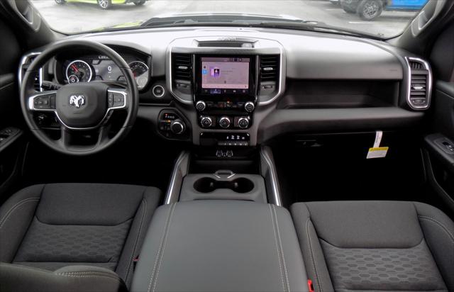 2026 Ram 1500 Express Crew Cab 4x4 5'7" Box
