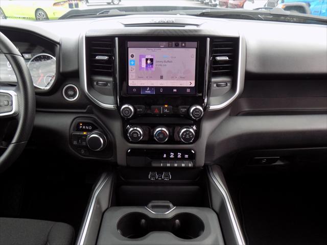 2026 Ram 1500 Express Crew Cab 4x4 5'7" Box