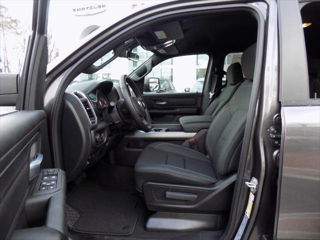 2026 Ram 1500 Express Crew Cab 4x4 5'7" Box