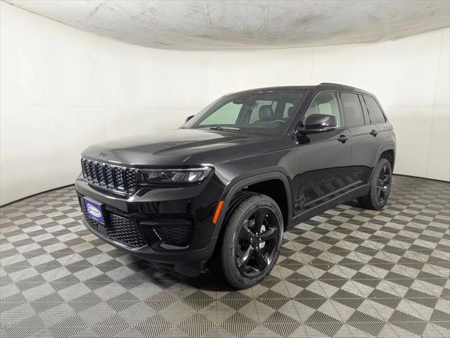 2025 Jeep Grand Cherokee GRAND CHEROKEE ALTITUDE X 4X4