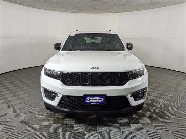 2025 Jeep Grand Cherokee GRAND CHEROKEE LIMITED 4X4 2025 Jeep Grand Cherokee GRAND CHEROKEE LIMITED 4X4