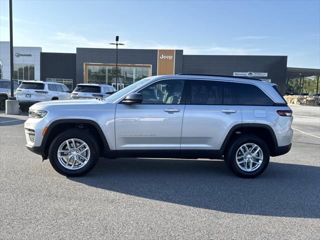 2025 Jeep Grand Cherokee GRAND CHEROKEE LAREDO X 4X2 2025 Jeep Grand Cherokee GRAND CHEROKEE LAREDO X 4X2