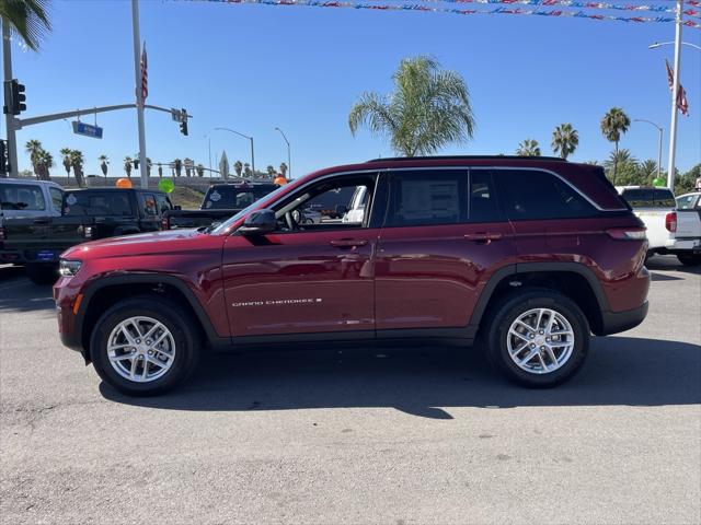 2025 Jeep Grand Cherokee GRAND CHEROKEE LAREDO X 4X2