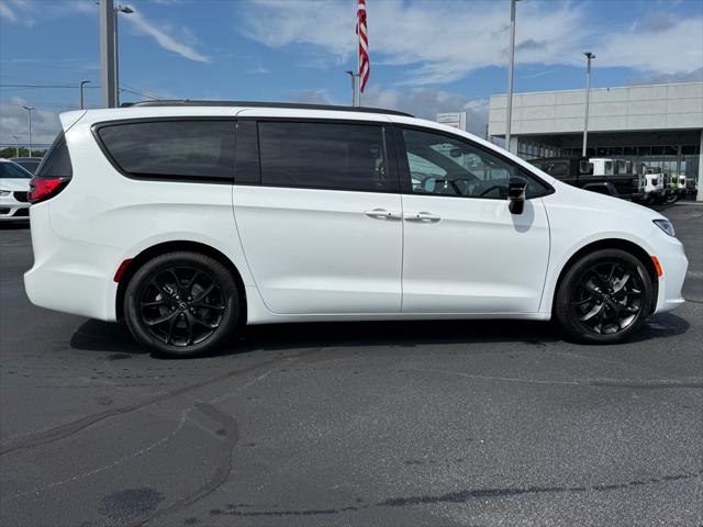 2026 Chrysler Pacifica PACIFICA LIMITED
