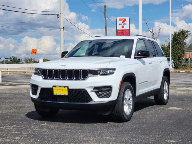 2025 Jeep Grand Cherokee GRAND CHEROKEE LAREDO X 4X2